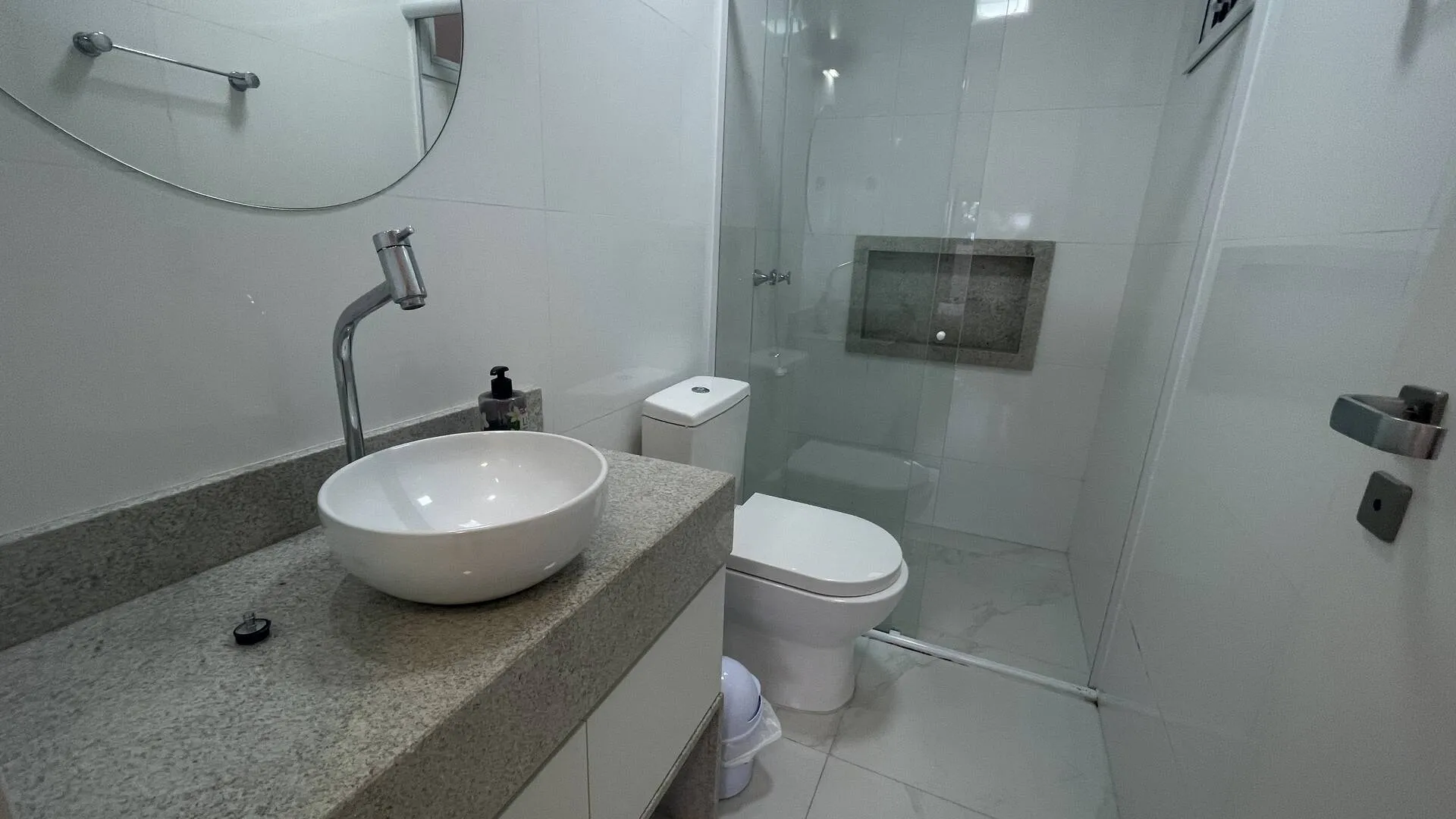 Imagem Apartamento 3 dormitórios locação anual em Canasveiras