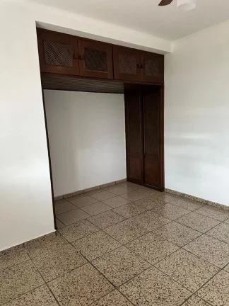 Imagem Apartamento com 3 dormitórios à venda, 150 m² por R$ 820.000 - Itararé - São Vicente/SP