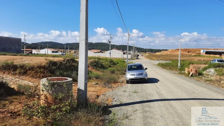 Imagem Terreno - Em loteamento, para Venda em Araquari/SC