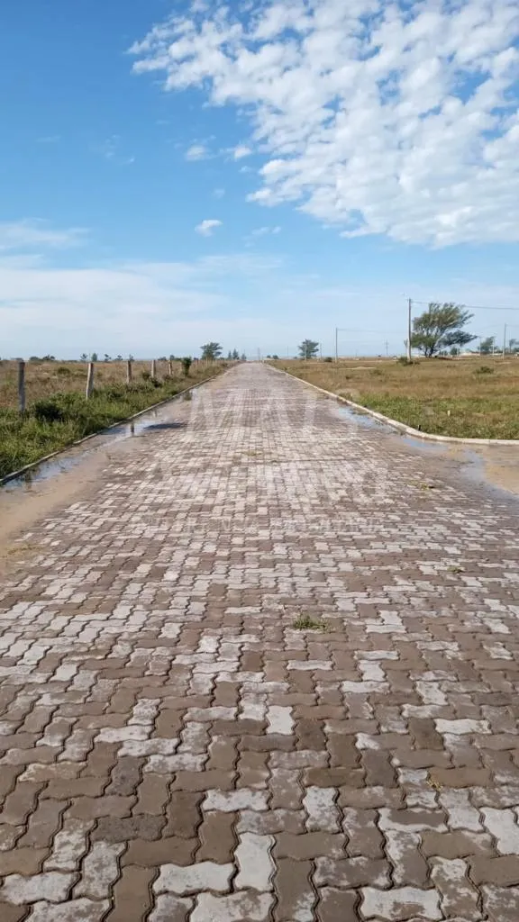 Imagem Excelente terreno para venda bairro planejado em Terra de Areia