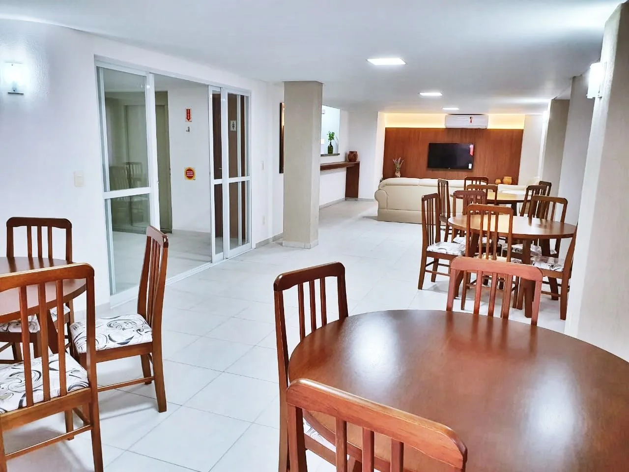 Imagem Apartamento Duplex com desconto de 50 mil- promoçõa valida até 30/04/26, 3 Suítes, 99m², Capoeiras, Florianópolis/SC