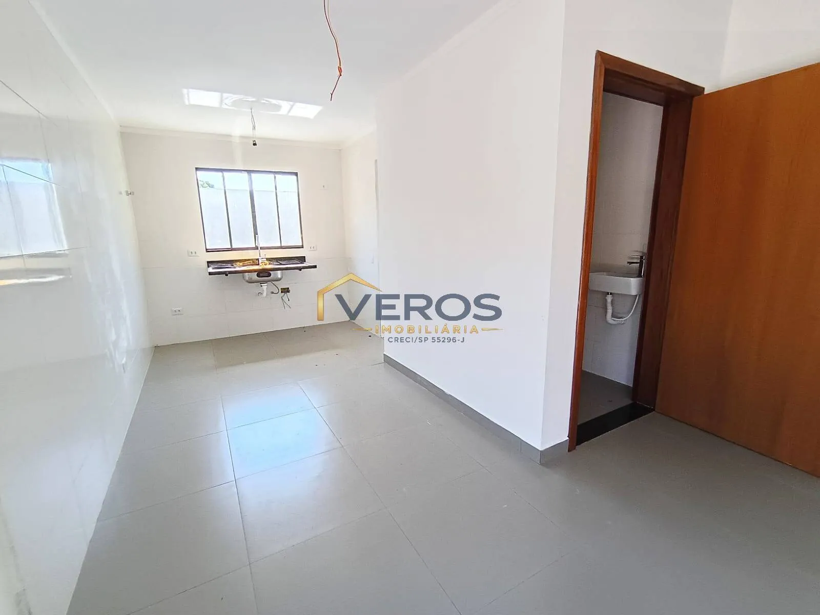 Imagem Casa Nova a venda com quintal perto da praia Massaguaçu em Caraguatatuba