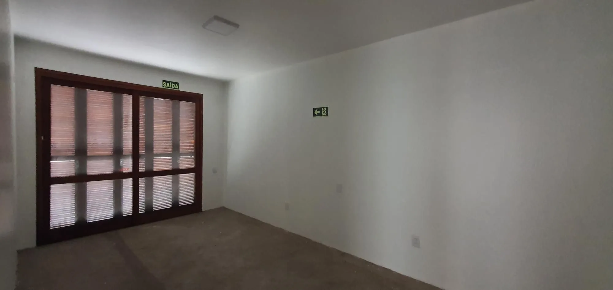 Imagem Pavilhão para Locação - Rua Moura Azevedo