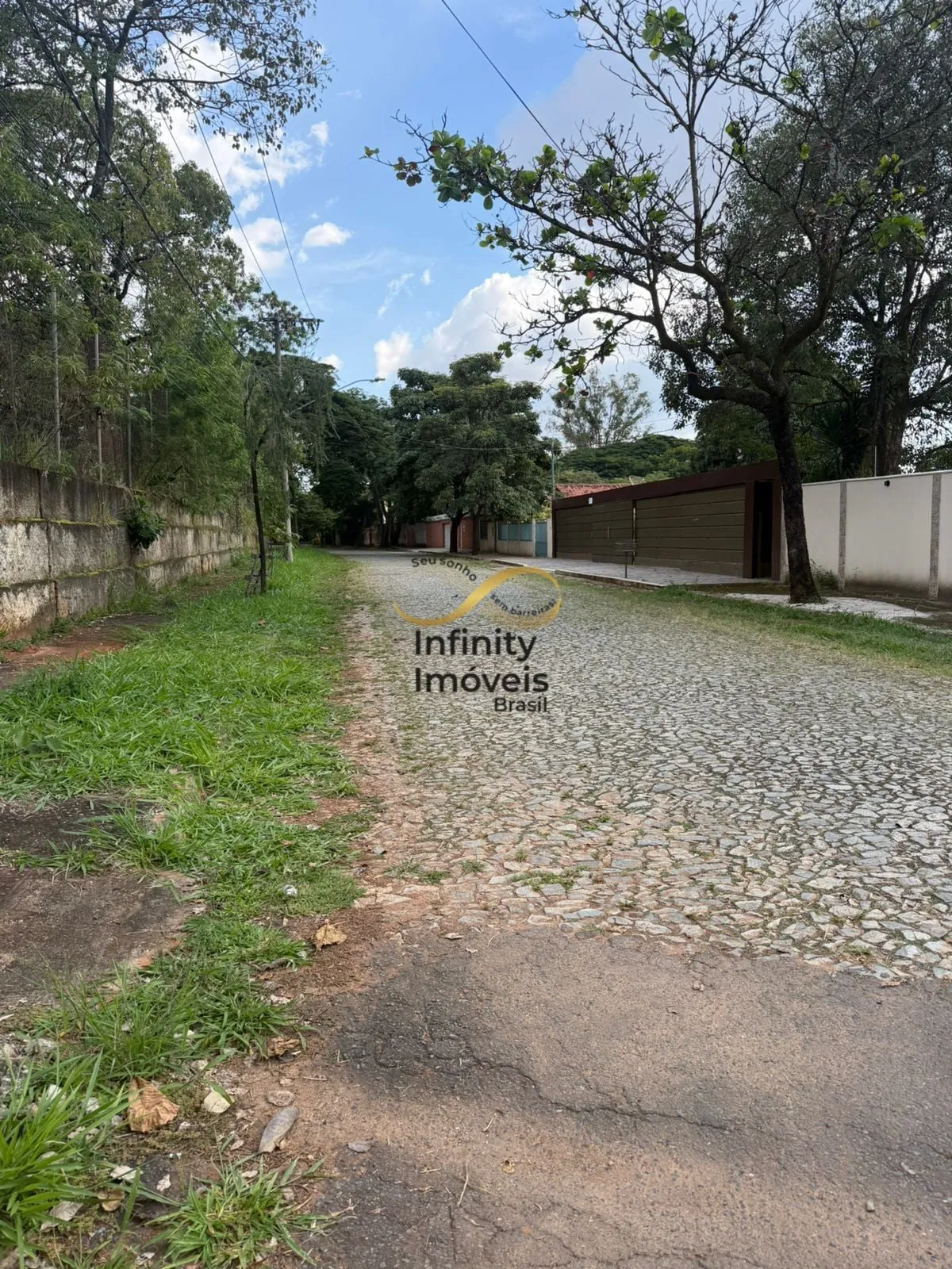 Imagem Loteamento à venda no bairro Bandeirantes (Pampulha) - Belo Horizonte/MG