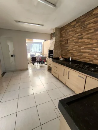 Imagem Casa 3/4 C Suite Mais Escritorio Com Area Gourmet Em Condominio Fechado