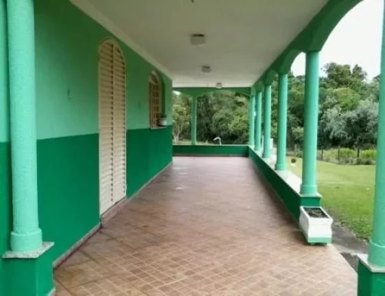 Imagem Descubra o Encanto Rural: Chácara dos Sonhos em Cruz do Cedro, Quadra/SP Seu Refúgio Perfeito na Natureza por Apenas R$ 650 Mil