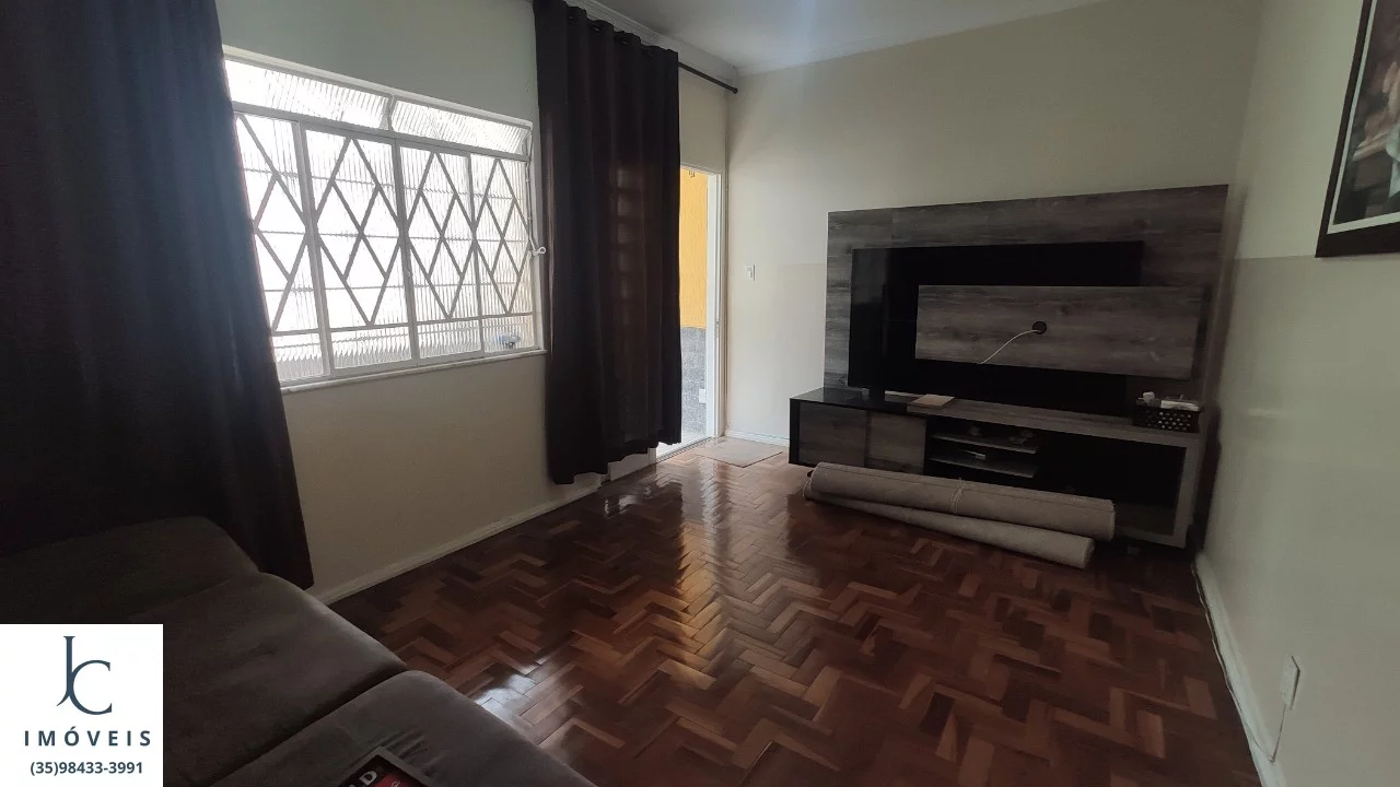 Imagem CASA RESIDENCIAL em SÃO LOURENÇO - MG, Centro