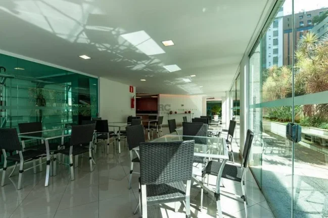 Imagem LINDA COBERTURA COM 04 QUARTOS, 05 VAGAS DE GARAGEM NA SAVASSI.
