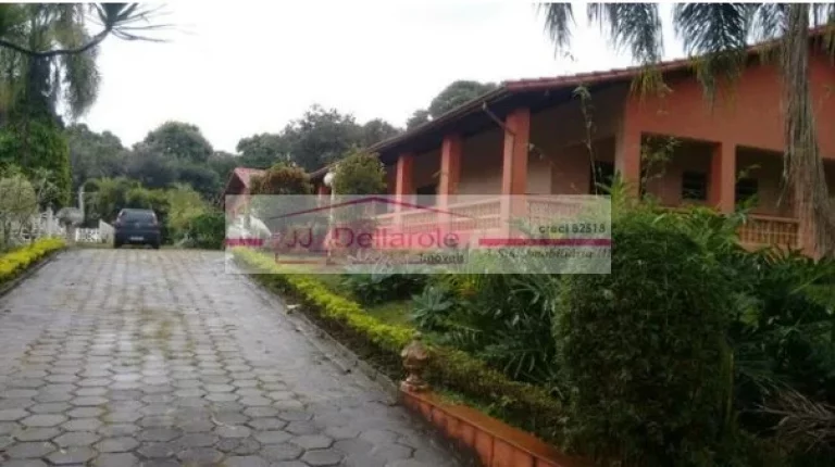 Imagem CHÁCARA com 2 casas dentro da cidade, - CONFORTO E LAZER para VOCÊ e SUA Família MORAR BEM E COM ...