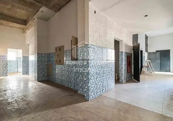 Imagem Prédio Inteiro de 7000m² no bairro Jurubatuba, em São Paulo