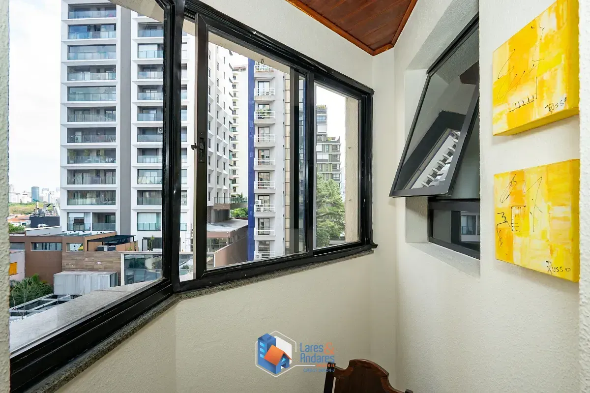 Imagem Apartamento para venda em Pinheiros com 3 quartos, sendo 3 suítes, 159m²