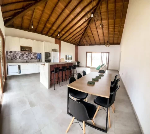 Imagem CASA AREIA - BROMÉLIAS