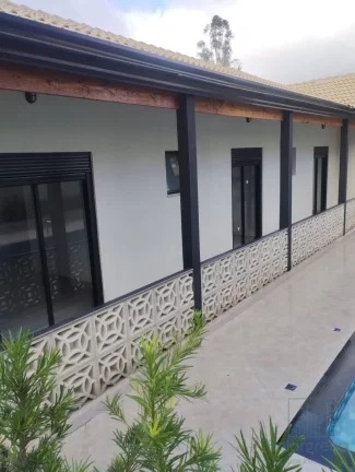 Imagem Chácara 544 m², 3 dormitórios, 1 suíte à Venda R$1.200.000,00