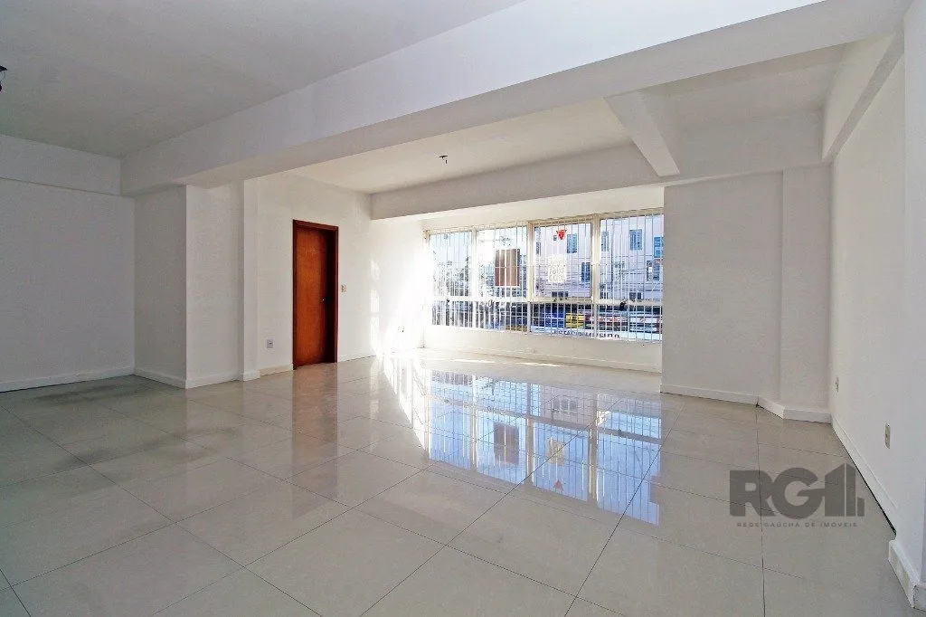 Imagem prédio comercial, com 03 andares, loja térrea, mais 04 salas.