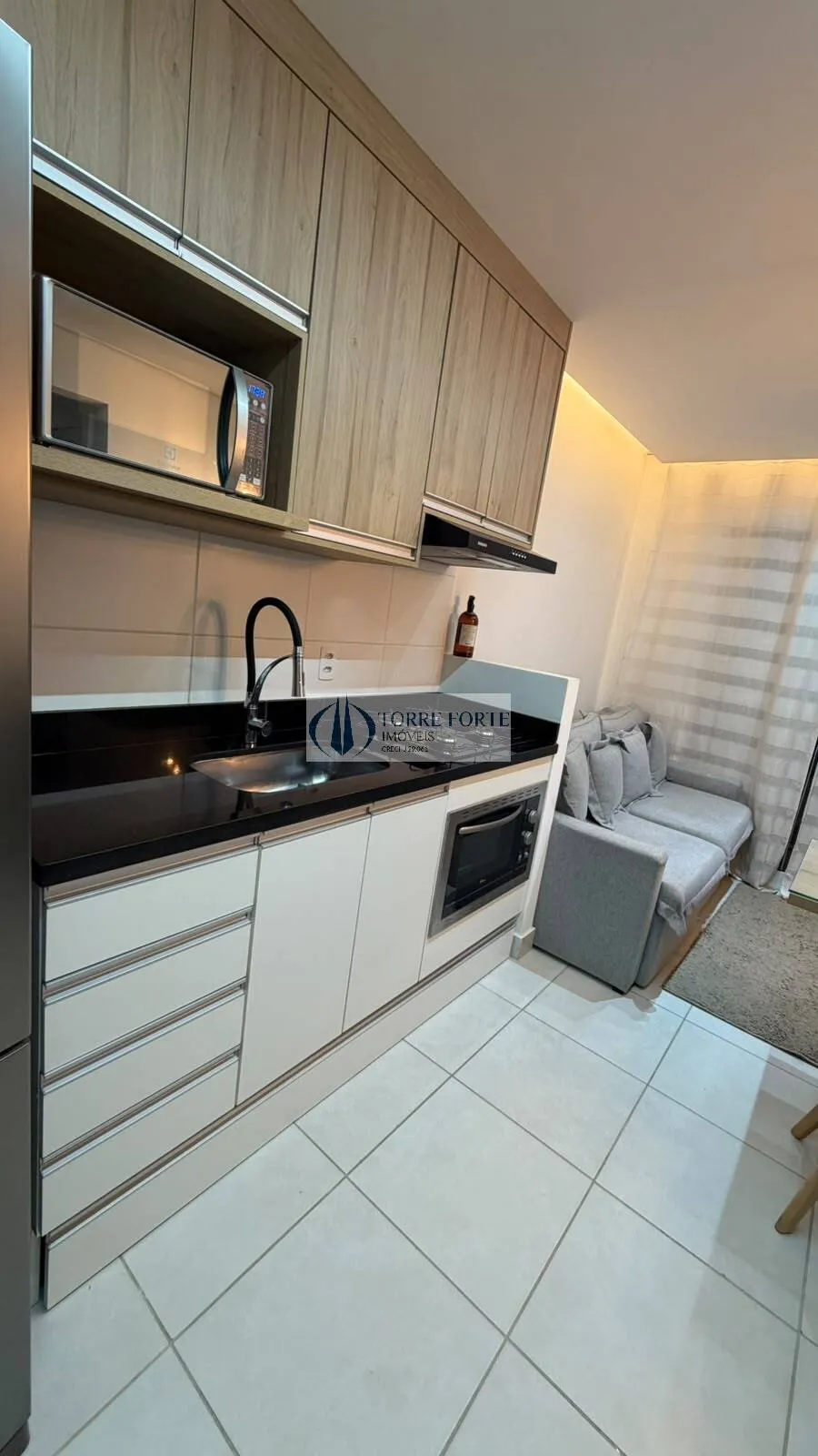 Imagem Lindo Apartamento com 2 dormitorios sem vaga , Varanda na Vila Ema.