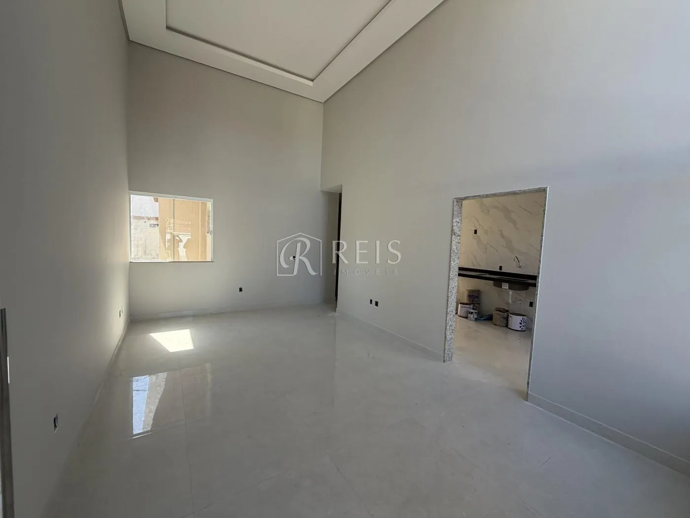 Imagem Casa para Venda em Rio das Ostras, Jardim Mariléa, 3 dormitórios, 1 suíte, 2 banheiros, 2 vagas