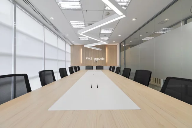 Imagem Conjunto comercial com 562m2 na Vila Olímpia.