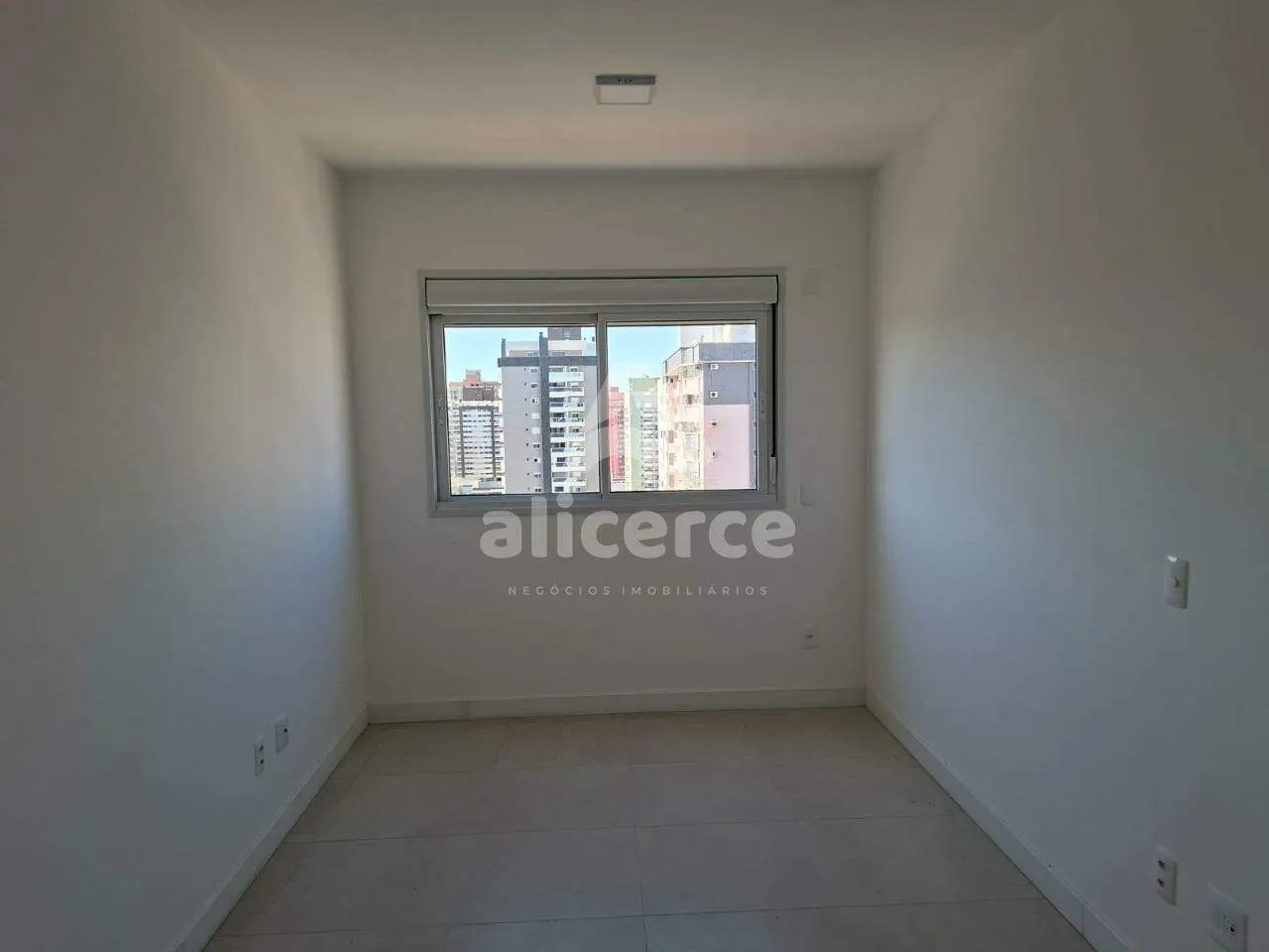 Imagem Apartamento à Venda com 70 m² I 2 Dormitórios I 1 Suíte I Vaga de Garagem - no bairro, Campinas São José São - SC