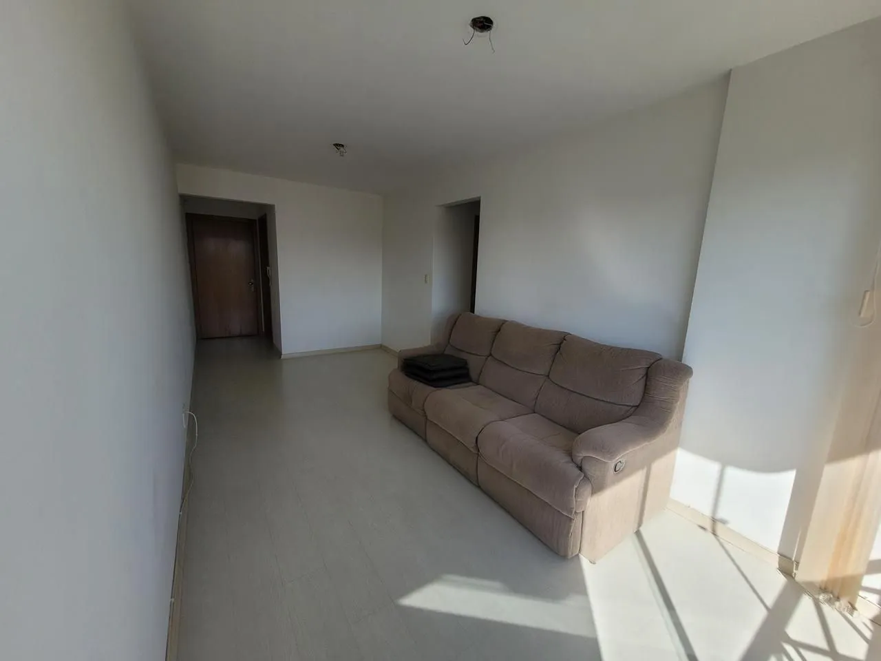 Imagem APARTAMENTO COM 2 DORMITORIOS, 1 VAGA COBERTA E ELEVADOR.