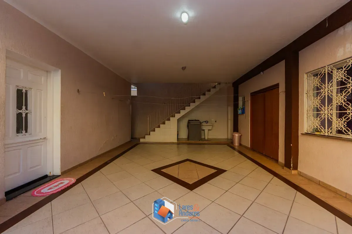 Imagem Casa para venda em Vila Moinho Velho com 5 quartos, sendo 1 suíte, 300m²