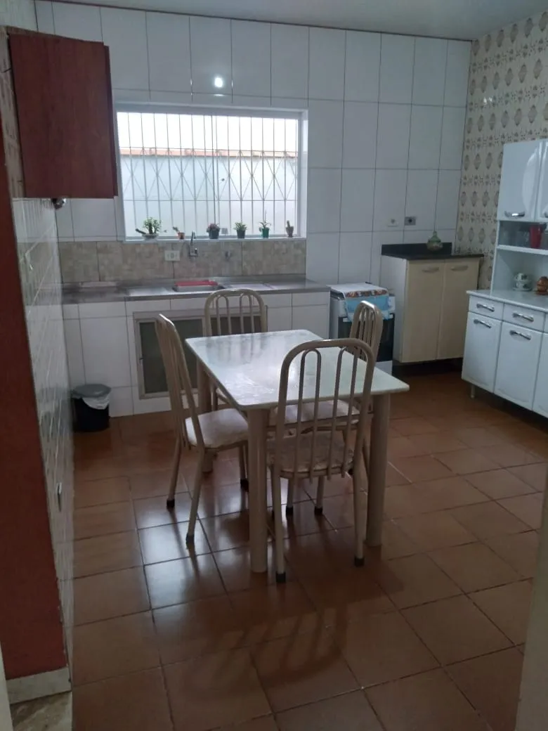 Imagem Casa à venda 4 Quartos, 1 Suite, 2 Vagas, 360M², São Benedito, Pindamonhangaba - SP