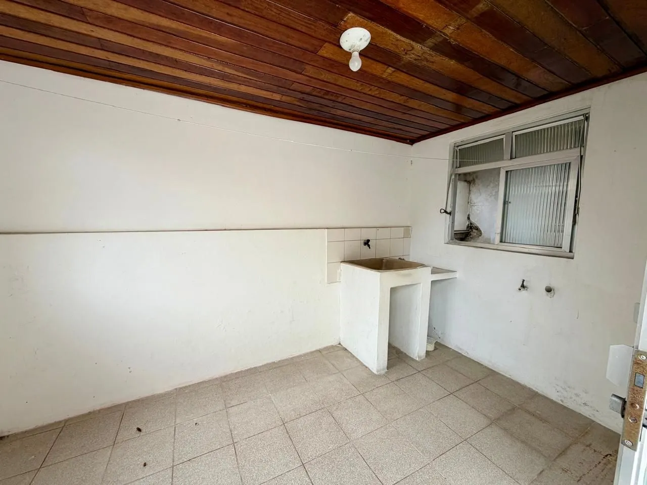 Imagem Apartamento 2 dormitórios sacada com 90m2 no centro histórico.