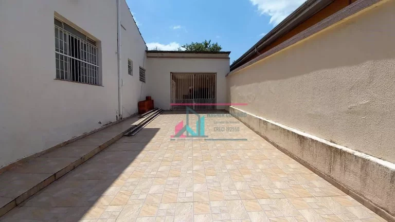 Imagem Sobrado com 3 dormitórios à venda - Centro - Cachoeira Paulista/SP