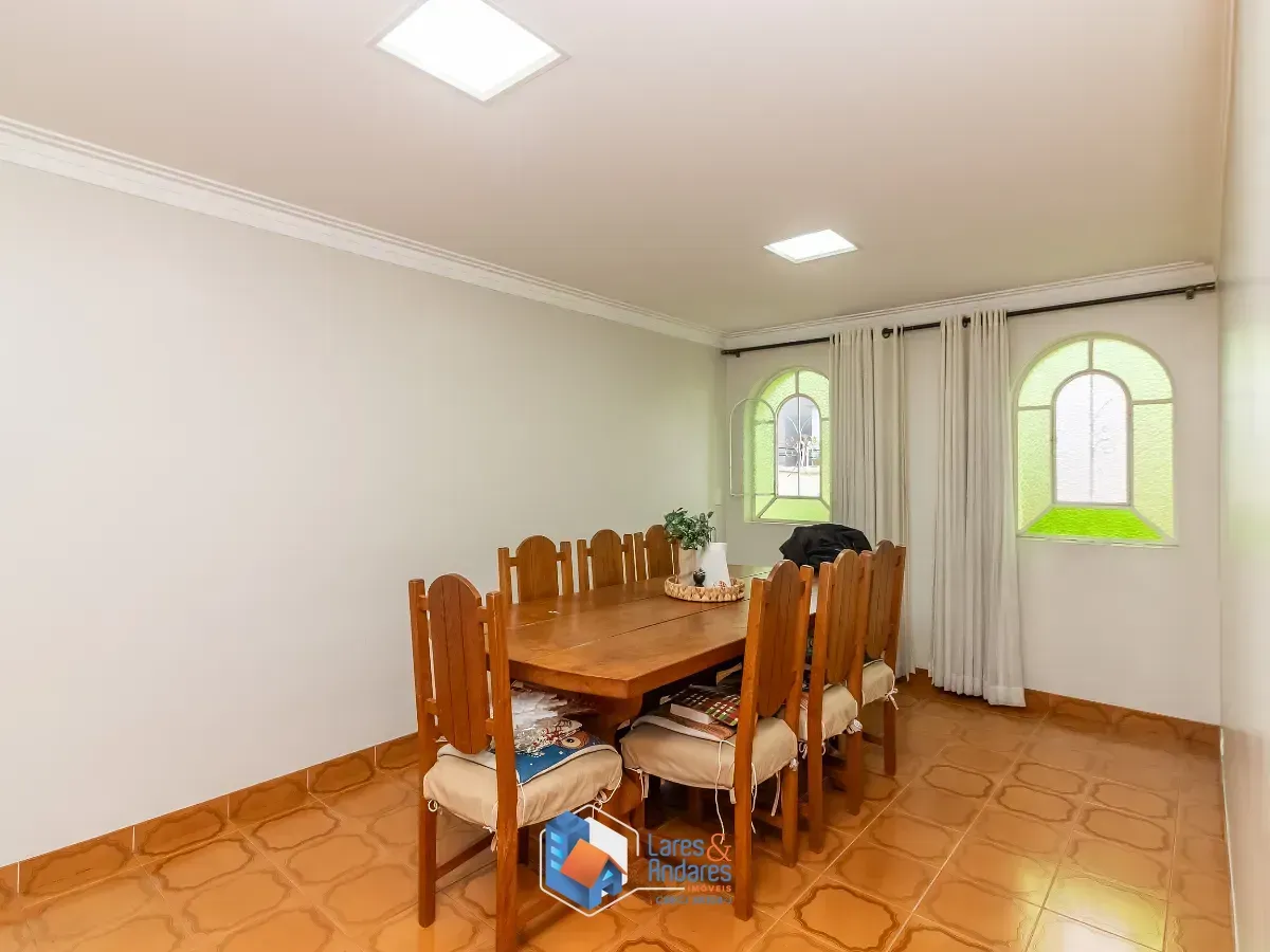 Imagem Casa para venda em Vila Lúcia com 4 quartos, sendo 4 suítes, 356m²