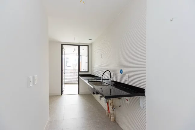 Imagem Apartamento à venda em São Paulo, Pinheiros, com 3 quartos, 164m2