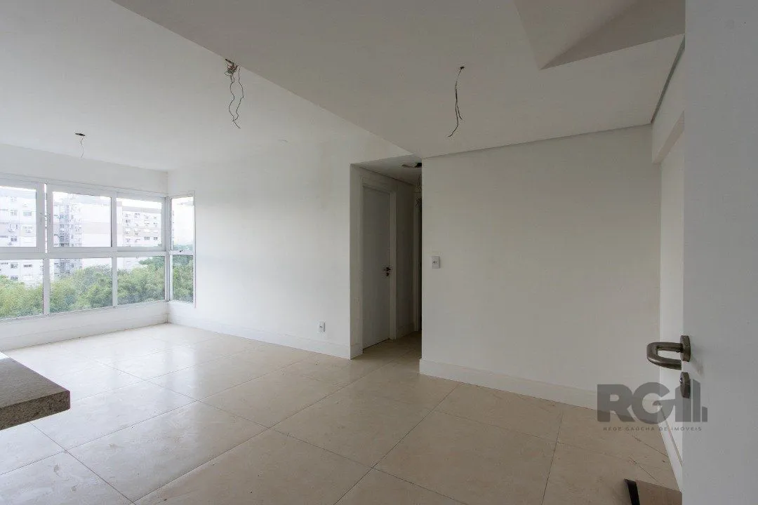 Imagem Apartamento para Venda - 71m², 2 dormitórios, sendo 1 suites, 2 vagas - Camaquã
