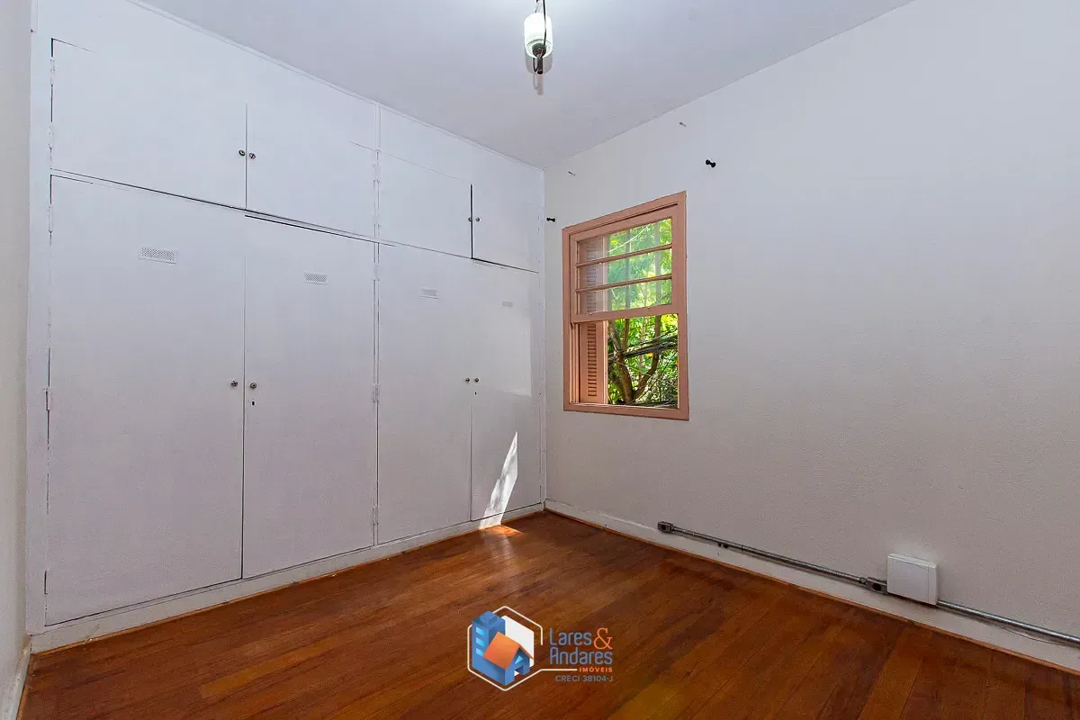Imagem Casa para venda em Pinheiros com 2 quartos, 100m²
