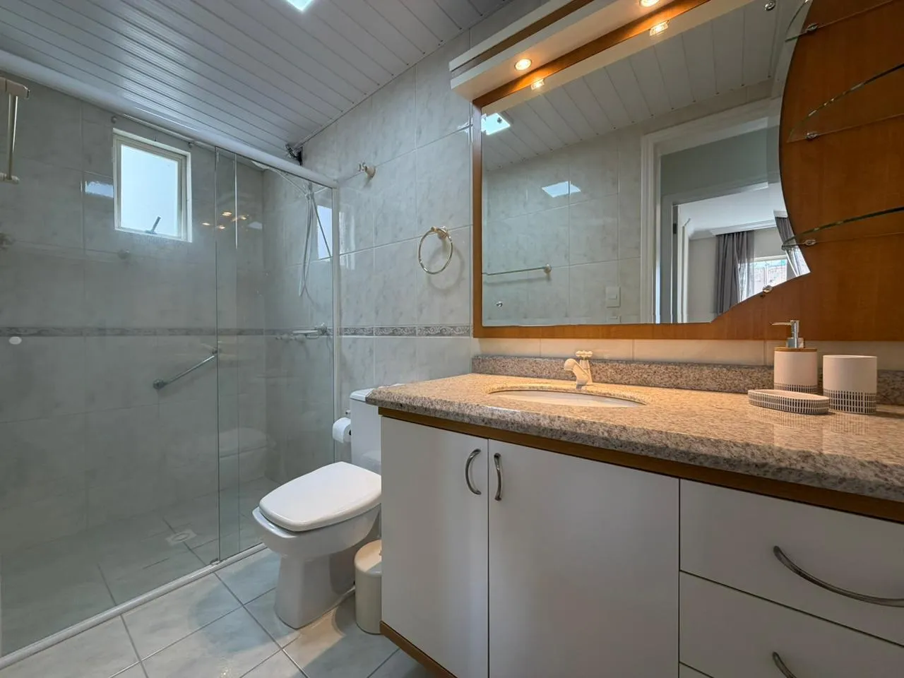 Imagem Apartamento à venda com 151m2 por R$ 2.400.000,00