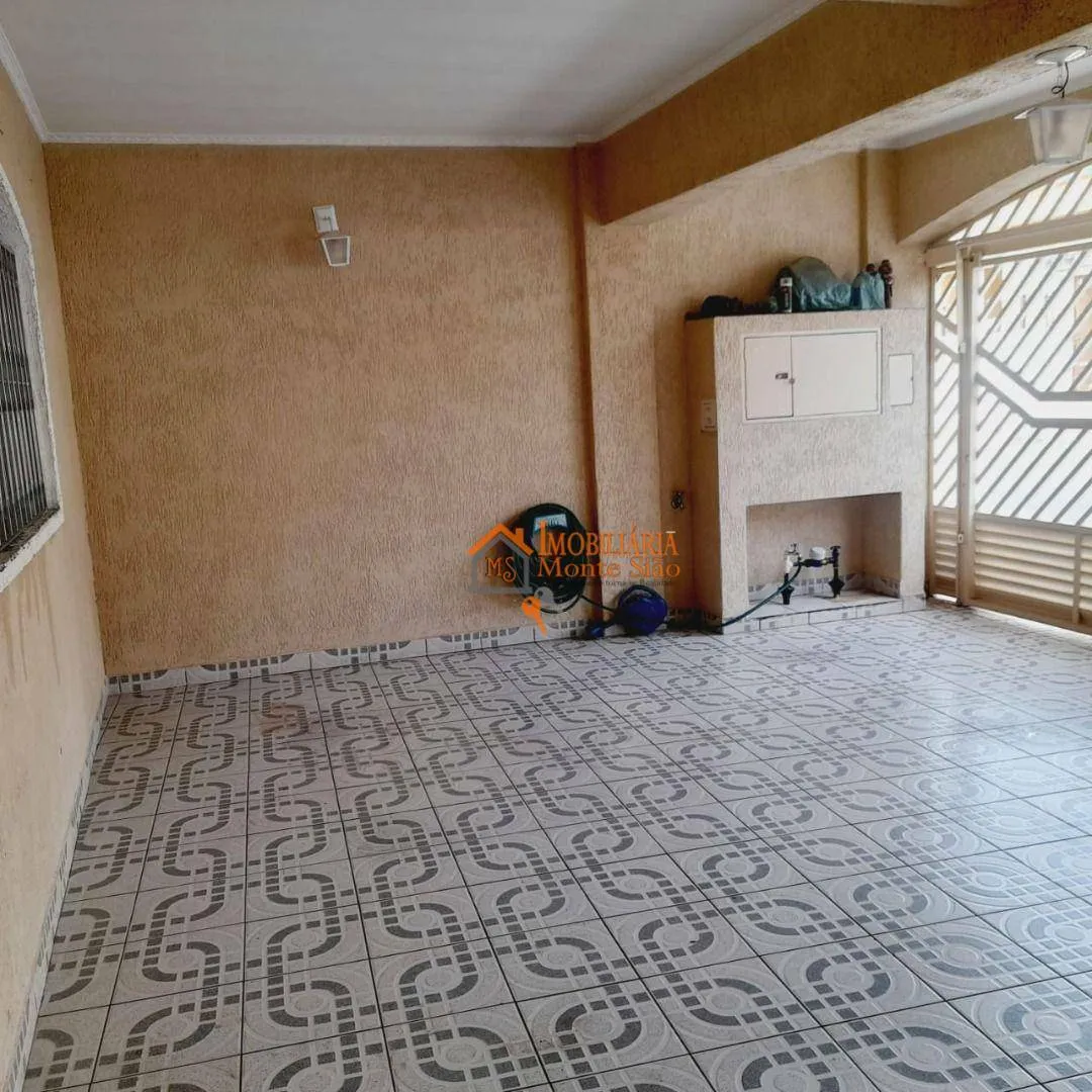 Imagem Sobrado com 4 dormitórios à venda, 280 m² por R$ 850.000,00 - Jardim Presidente Dutra - Guarulhos/SP