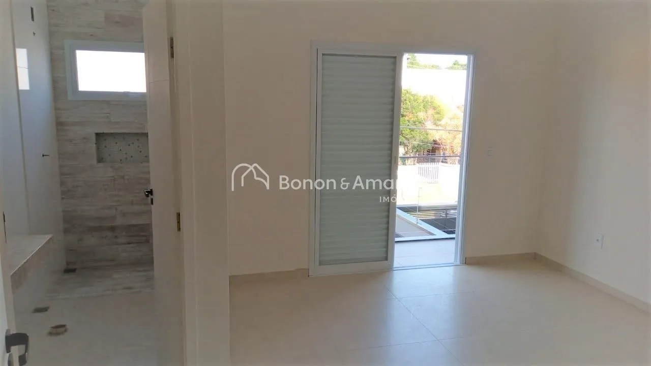 Imagem Casa à venda no Parque Jambeiro, 3 quartos, 1 suíte