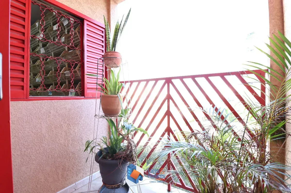 Imagem Sobrado para venda em Vila Ipojuca com 4 quartos, sendo 1 suíte, 520m²