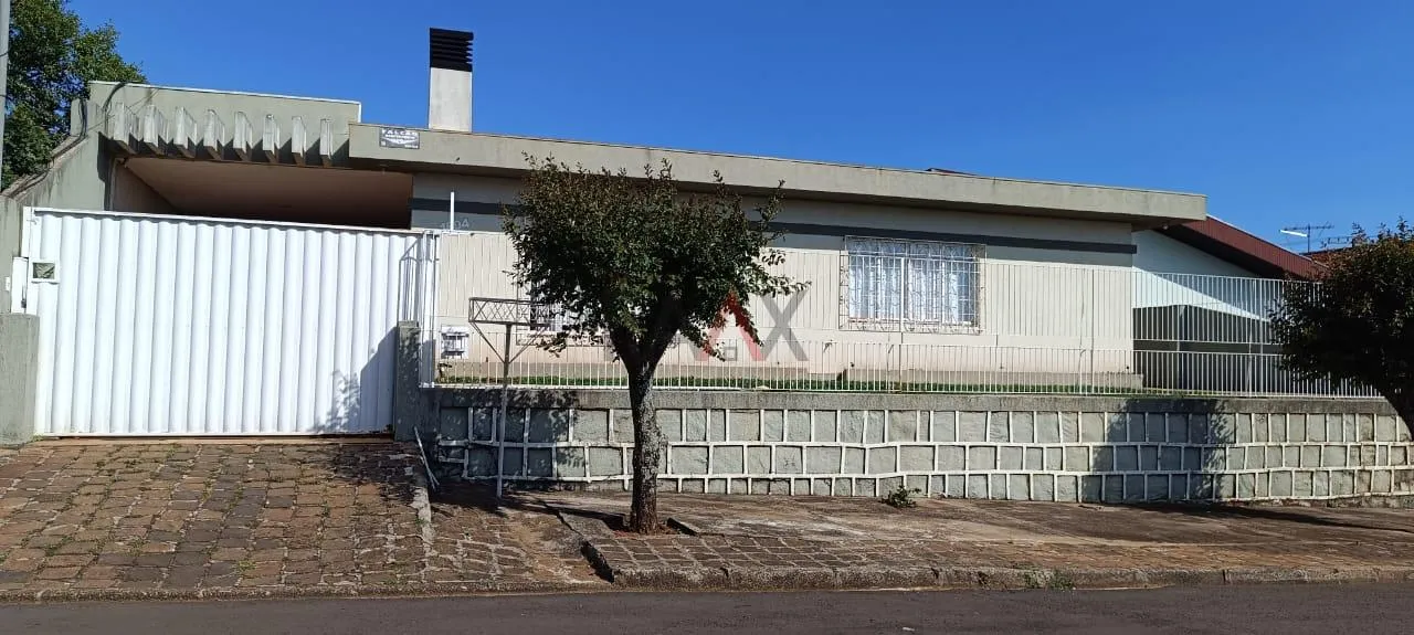 Foto do imóvel Casa com 4 dormitórios à venda,260.81 m , DOS ESTADOS, GUARAPUAVA - PR