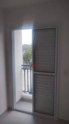 Imagem Apartamento para locação mobiliado com 2 dormitorios e sacada proximo da estação Guilhermina esperança