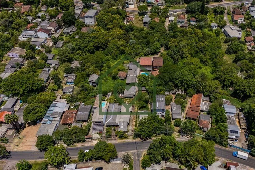Imagem Com 10.247 m² na parte alta do bairro Vila Nova, este terreno oferece uma vista privilegiada e uma ...