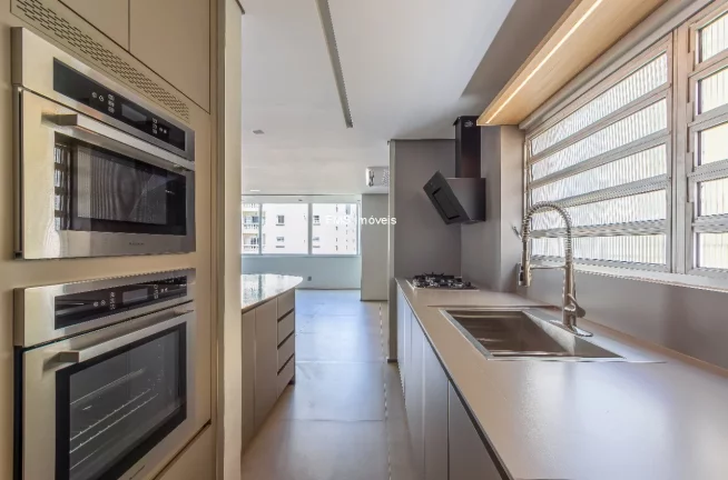 Imagem Apartamento à venda no Itaim Bibi: 3 quartos, 2 suítes, 185m² - Imperdível oportunidade em São Paulo-SP!