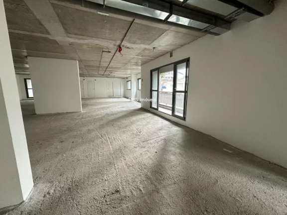 Imagem Laje comercial com 690m² para locação em Conceição.