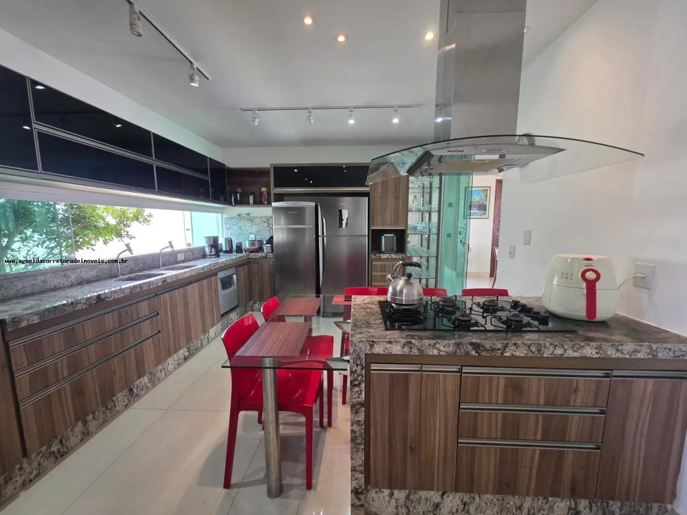 Imagem Casa em Condomínio para Venda em Parnamirim, Pium (Distrito Litoral), 5 dormitórios, 5 suítes, 6 banheiros, 4 vagas