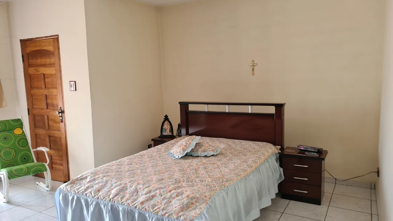 Imagem Imperdível! Casa à venda em Itu-SP, bairro Progresso, 3 quartos, 1 suíte, 1 sala, 3 banheiros, 4 vagas de garagem, 194 m².