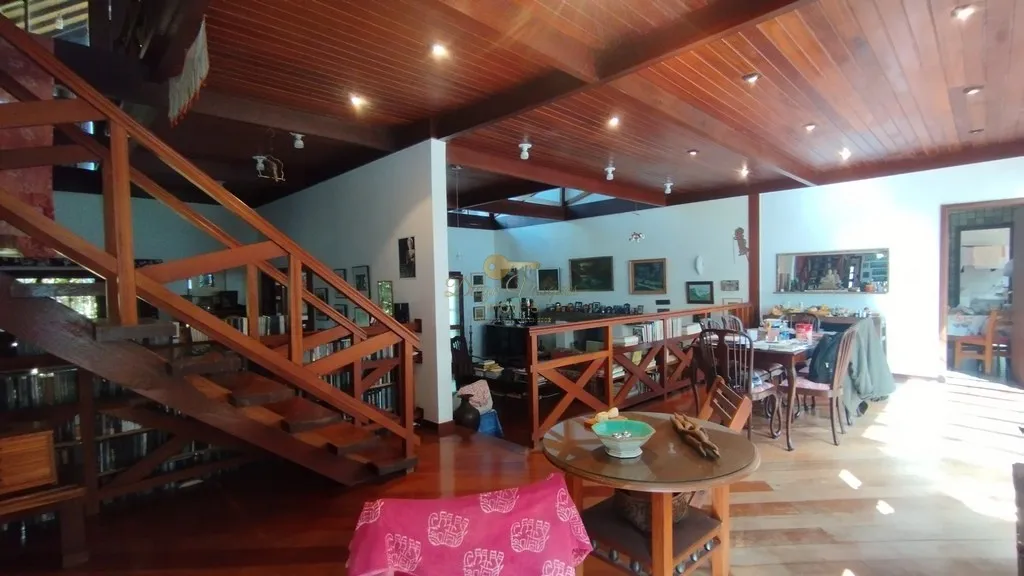 Imagem Casa em Condomínio para Venda em Teresópolis / RJ no bairro Green Valley