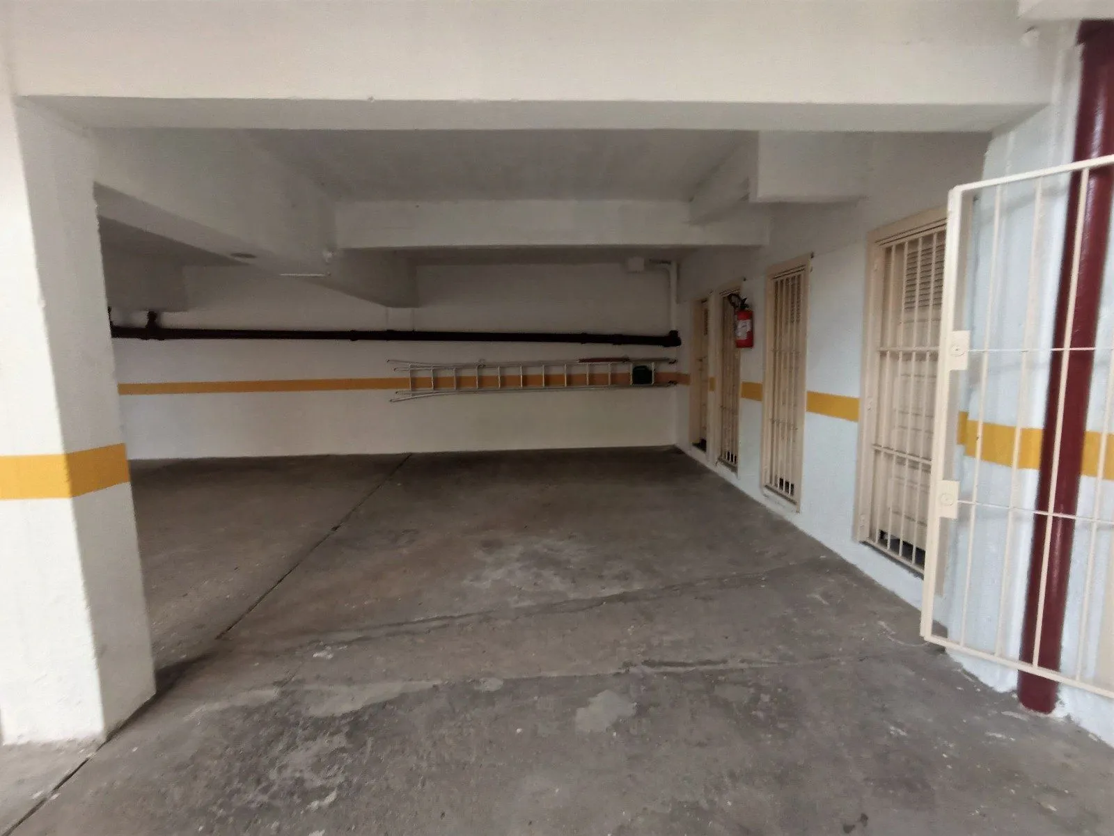 Imagem Apartamento de 2 dormitório á venda no Bairro no Mont Serrat, Porto Alegre