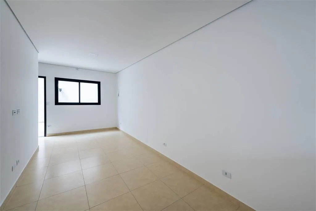 Imagem Casa à Venda em Vila Anhaguera, Mongaguá - SP