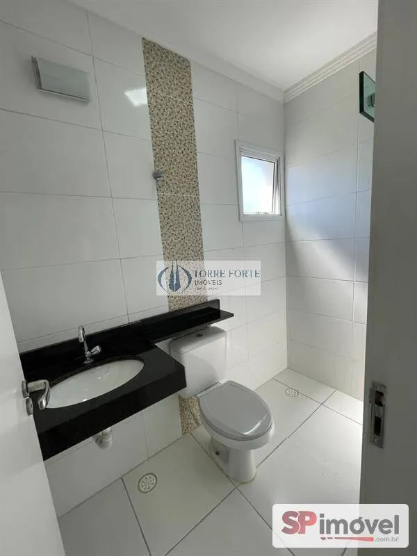 Imagem Sobrado de condominio com 4 dormitorios 3 suites 2 vagas em Itaquera.