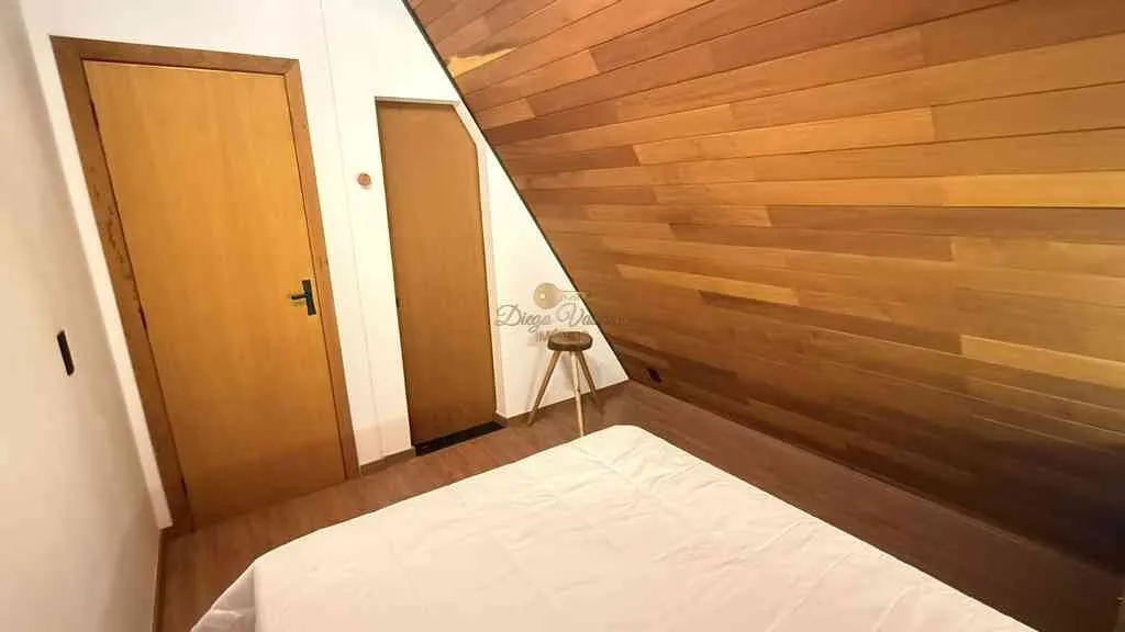 Imagem Casa em Condomínio para Venda em Teresópolis / RJ no bairro Fazenda Alpina