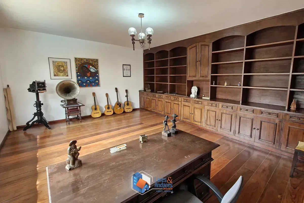 Imagem Casa para venda em Jardim Guedala com 4 quartos, sendo 2 suítes, 375m²