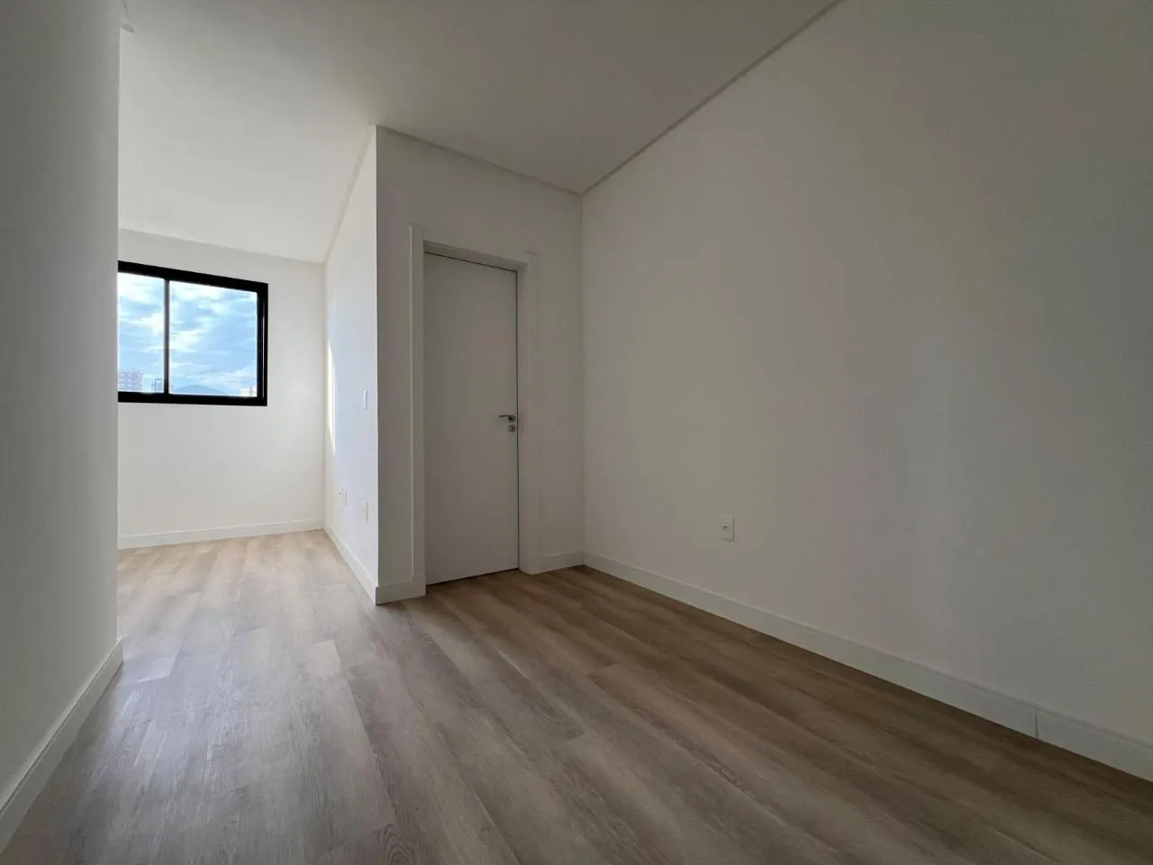 Imagem Apartamento à venda com 117m2 por R$ 1.860.000,00