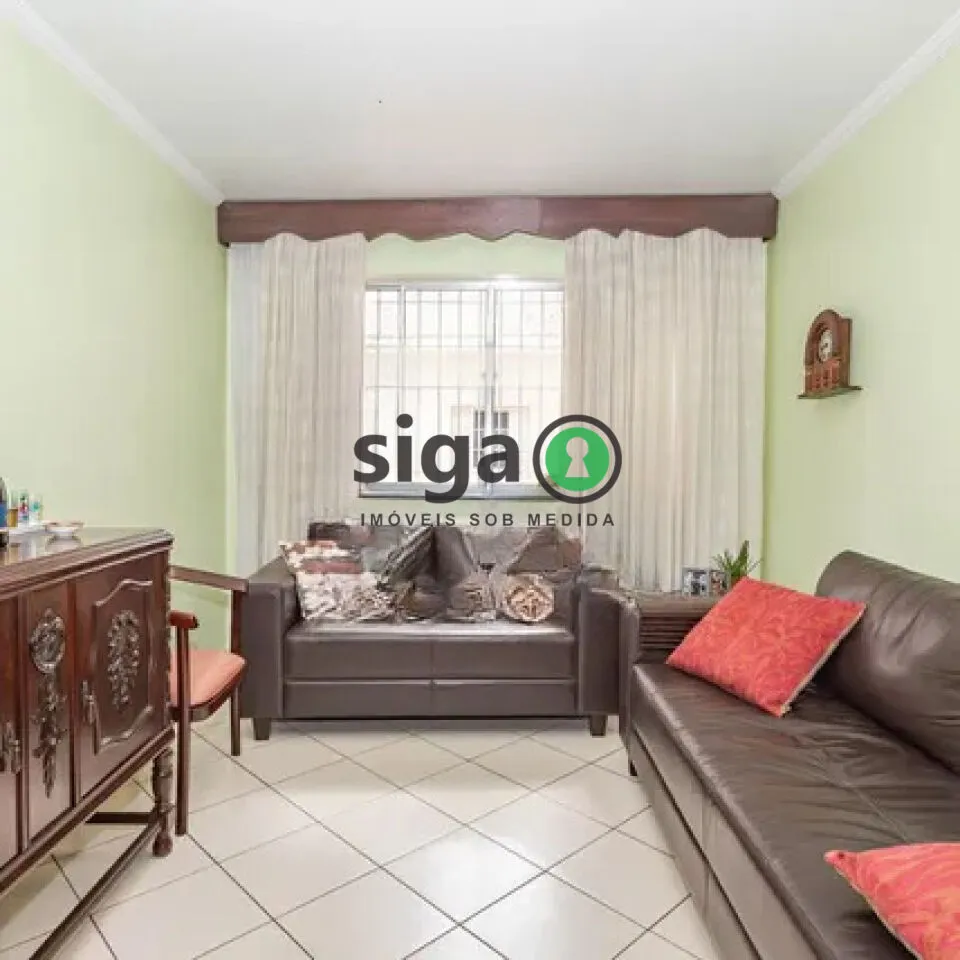 Imagem Casa na Vila Mariana com varanda e localização estratégica perto do metrô.